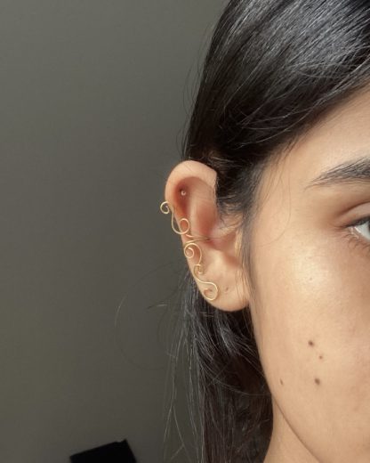 Ear cuff